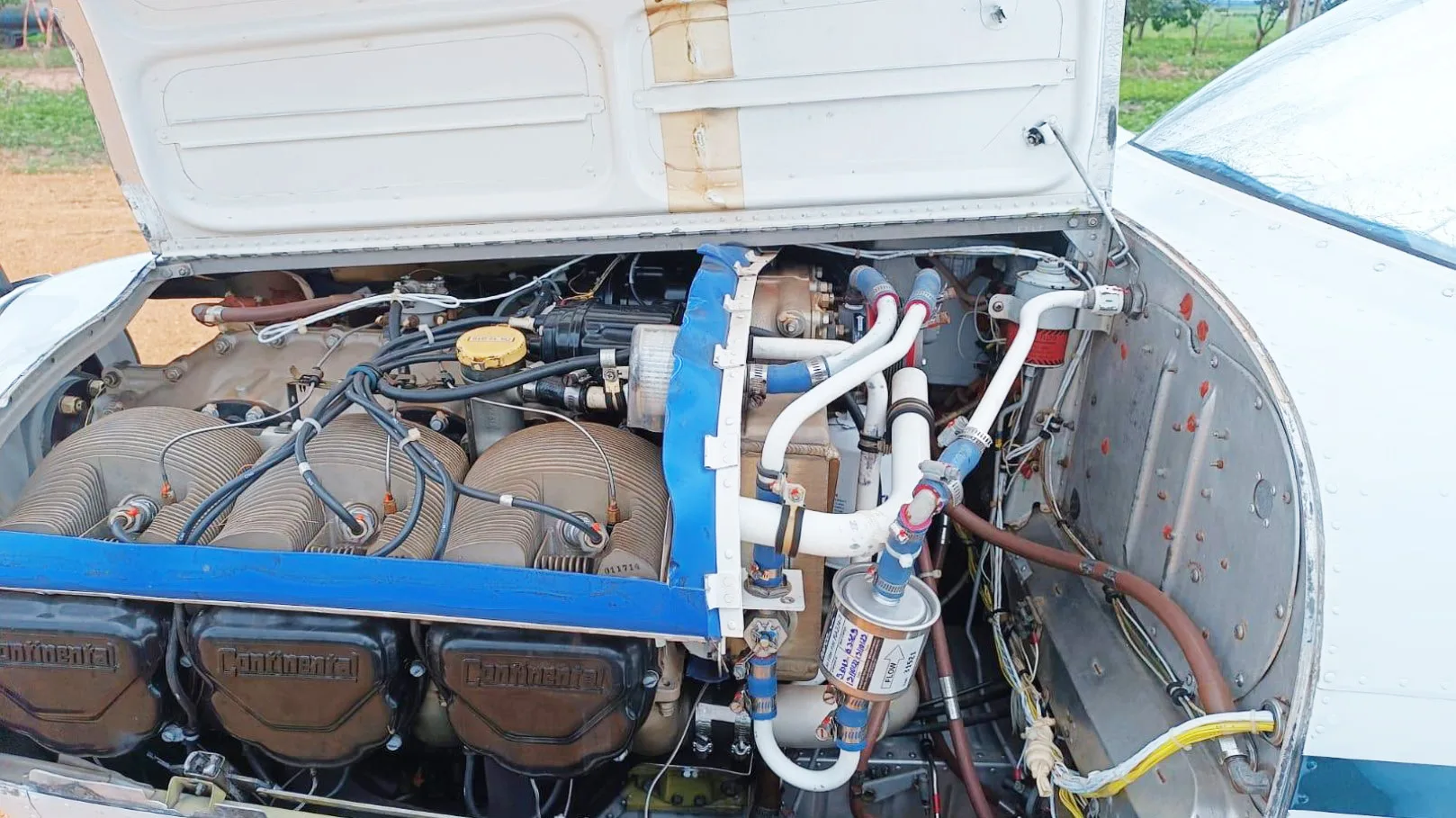 Avião Beechcraft Bonanza V35B – Ano 1975 – 6.000 Horas