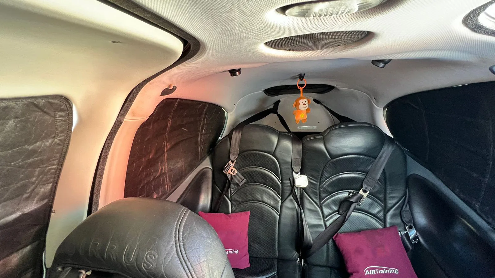 Cirrus SR22 G3 – Ano 2007 – 2.750 horas totais