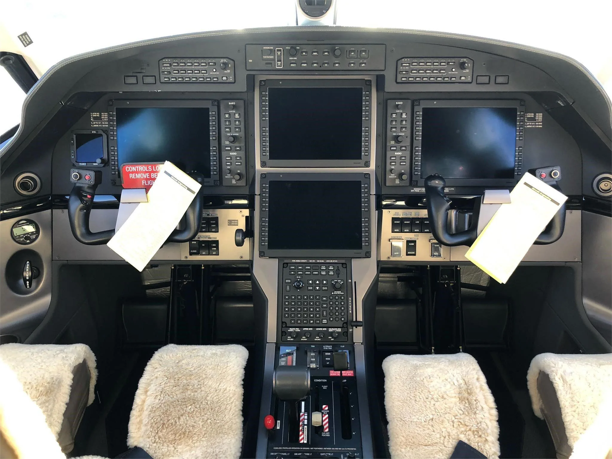 Avião Pilatus PC-12 NG – Ano 2009 – 2.303 H.T.