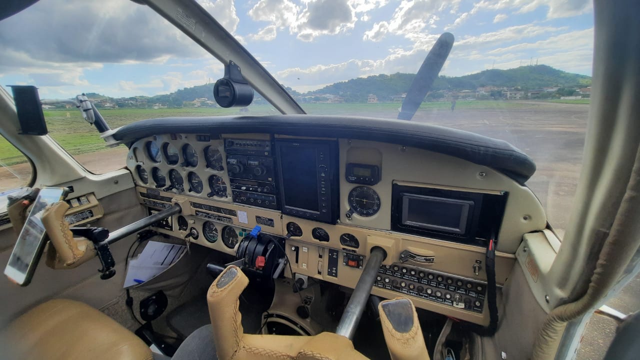 Avião Monomotor – Embraer Sertanejo EMB-721C – Ano 1976 – 4.850