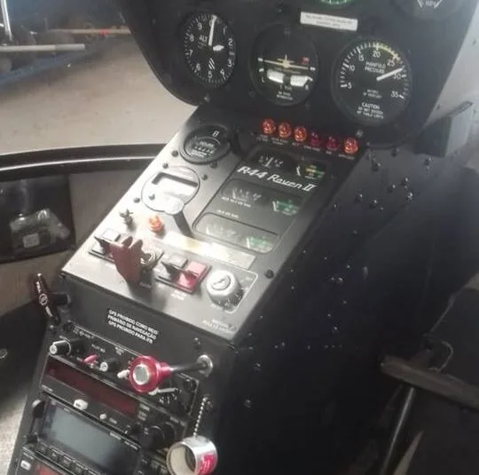 Robinson R44 Raven II – Ano 2006 – 1.040 H.T.