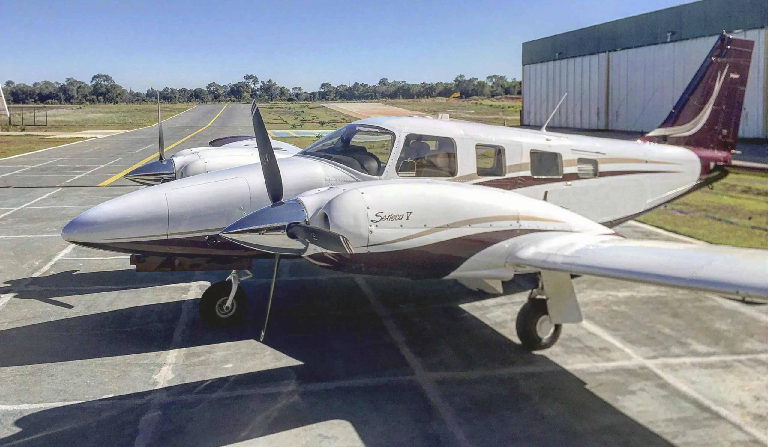 Avião Piper Seneca V PA-34-220T – Ano 2012 – 1.780 H.T.