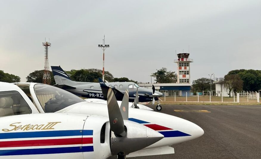 Embraer Seneca III EMB-810D – Ano 1993 – 3.700 H.T.