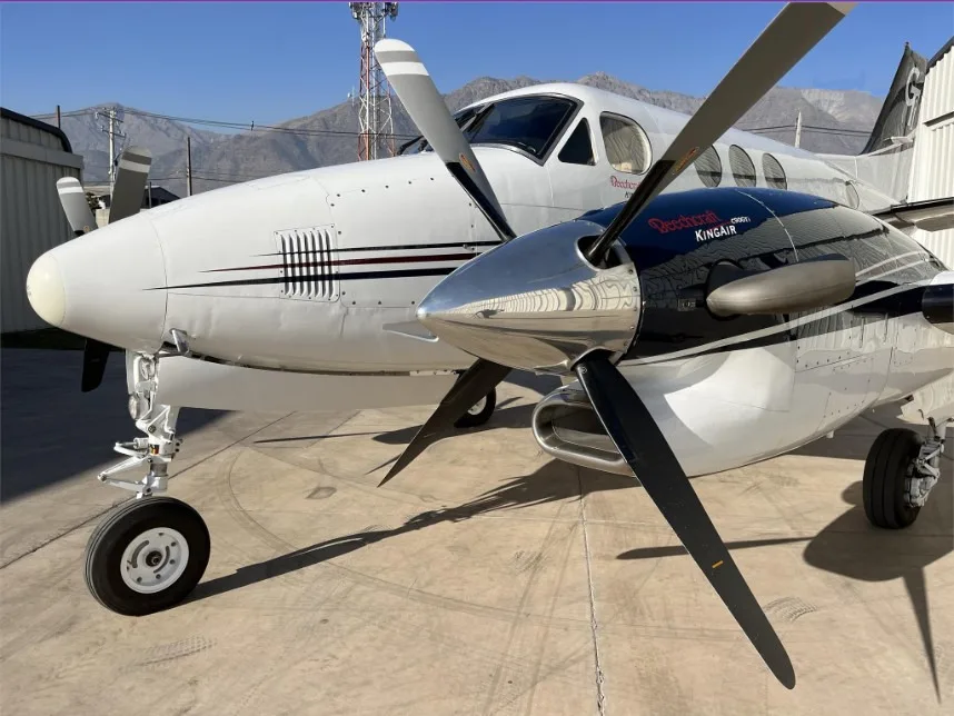 Avião Turbo Hélice BEECHCRAFT KING AIR C90GTI – 2008 – 1.807 H.T.
