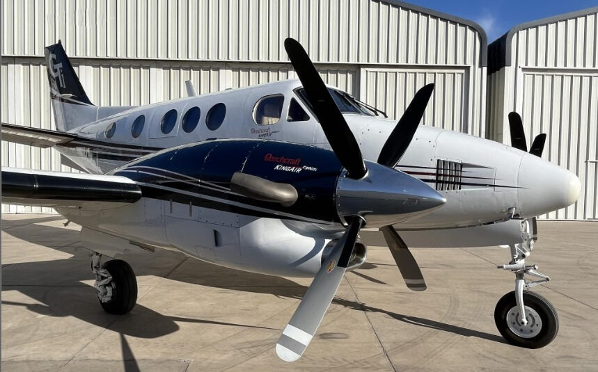 Avião Turbo Hélice BEECHCRAFT KING AIR C90GTI – 2008 – 1.807 H.T.