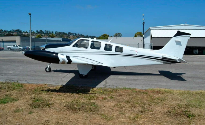 Avião Beechcraft Bonanza G36 – Ano 2015 – 844 H.T.