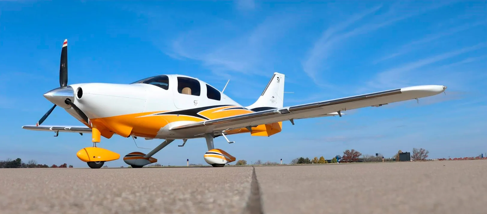 Avião monomotor Cessna 400 – TTX – Ano 2015 – 1.116 H.T.