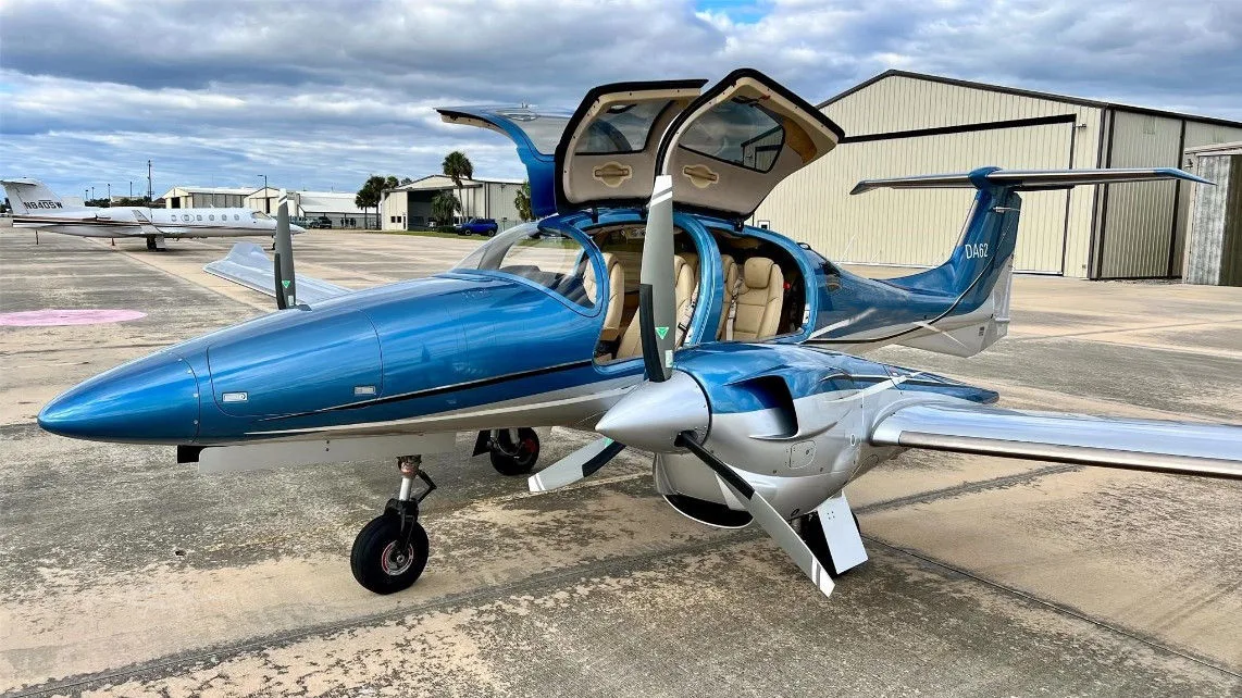 Avião Bimotor Diamond DA62 – Ano 2018 – 820 H.T.