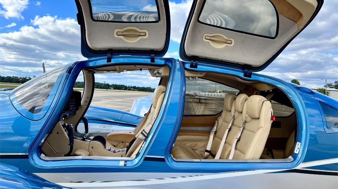 Avião Bimotor Diamond DA62 – Ano 2018 – 820 H.T.