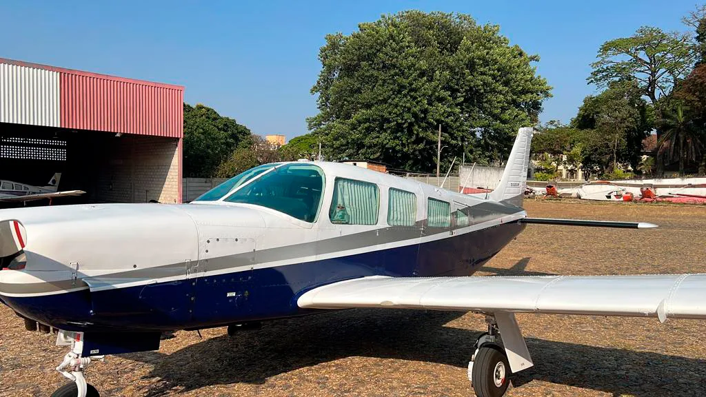 Avião Monomotor – Embraer Sertanejo EMB-721C – Ano 1979 – 3.089 H.T.
