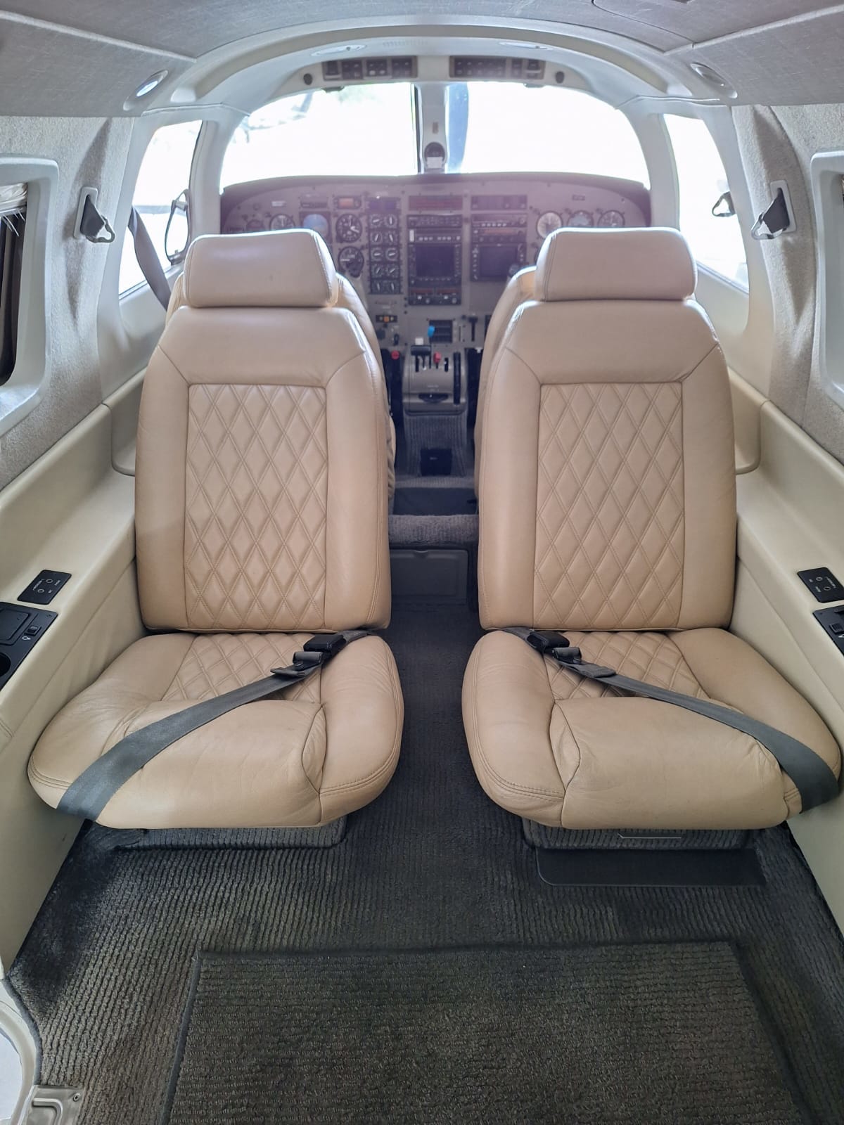 Avião Piper Mirage PA-46-350P – Ano 1997- 2.700 H.T.
