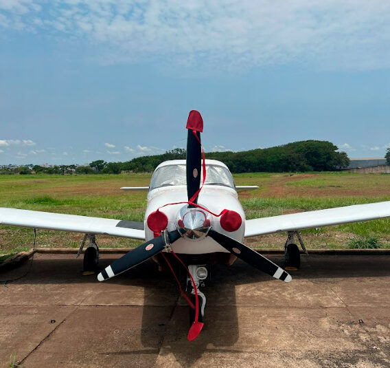 Avião Monomotor Piper Saratoga ll TC – Ano 2008 – 1.400 H.T.