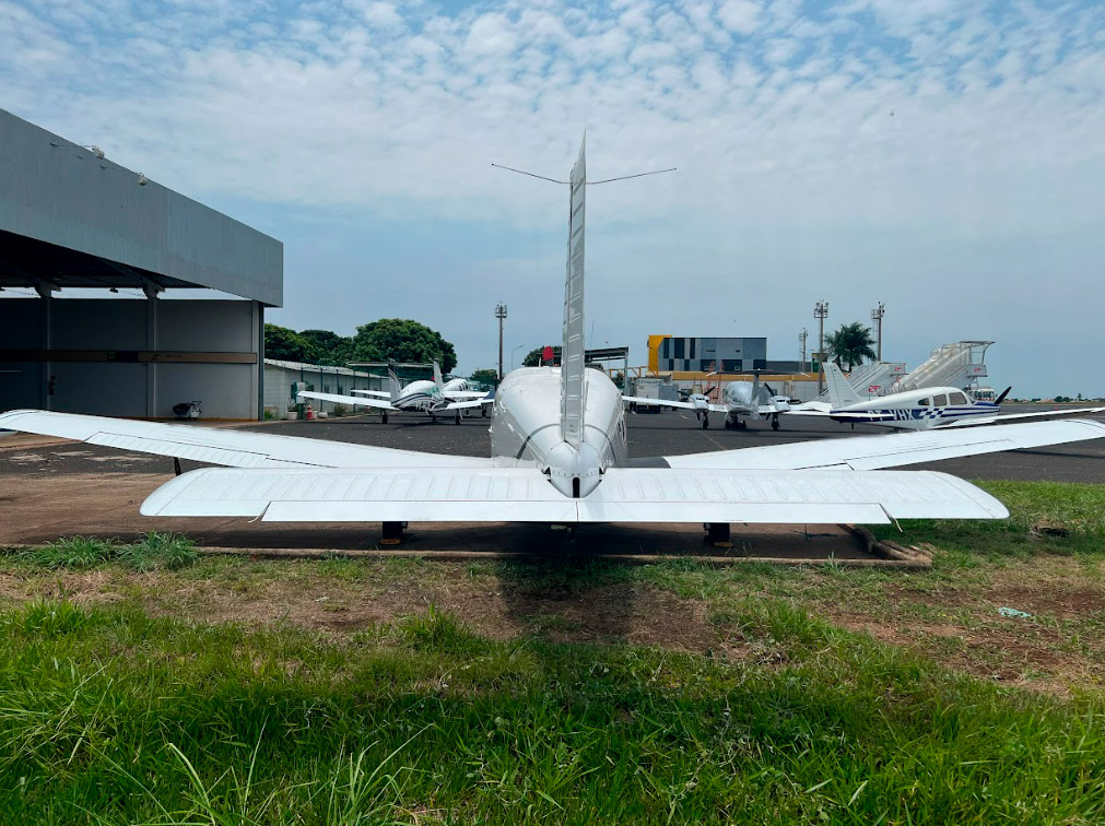 Avião Monomotor Piper Saratoga ll TC – Ano 2008 – 1.400 H.T.