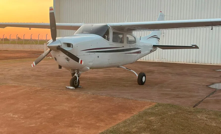 Cessna T210M – Year 1977 – 5,950 H.T., photo 1