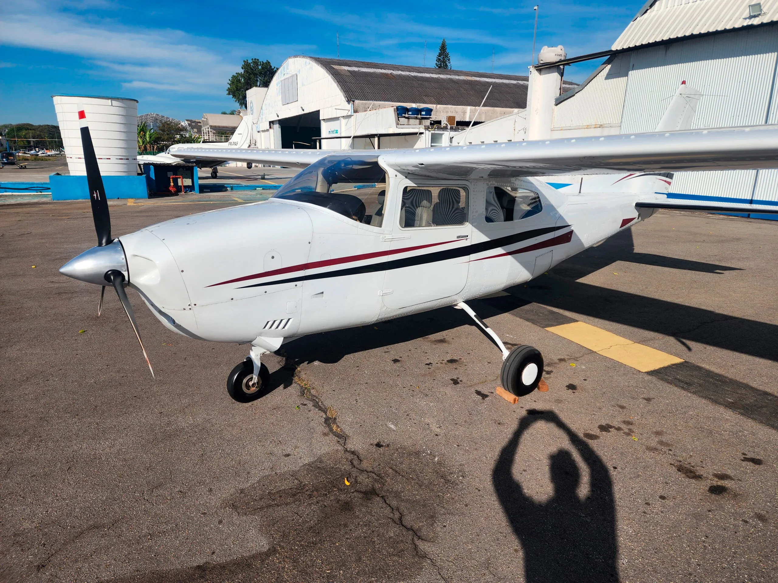 Avião Cessna T210M – Ano 1977 – 5.950 H.T.