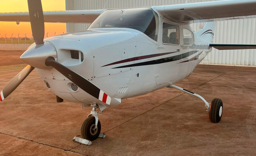 Avião Cessna T210M – Ano 1977 – 5.950 H.T.