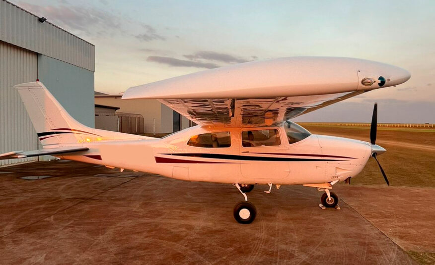 Avião Cessna T210M – Ano 1977 – 5.950 H.T.