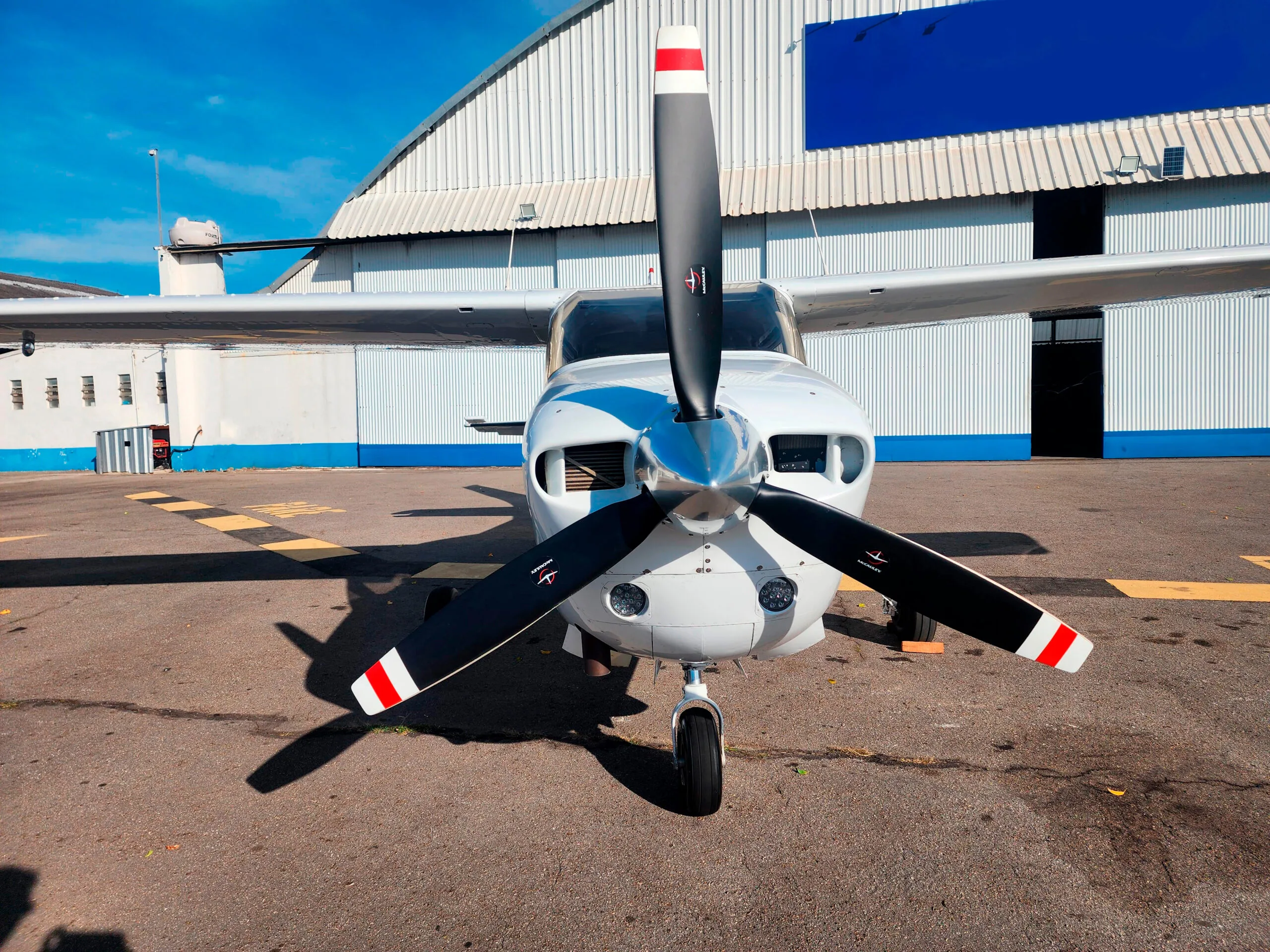 Avião Cessna T210M – Ano 1977 – 5.950 H.T.