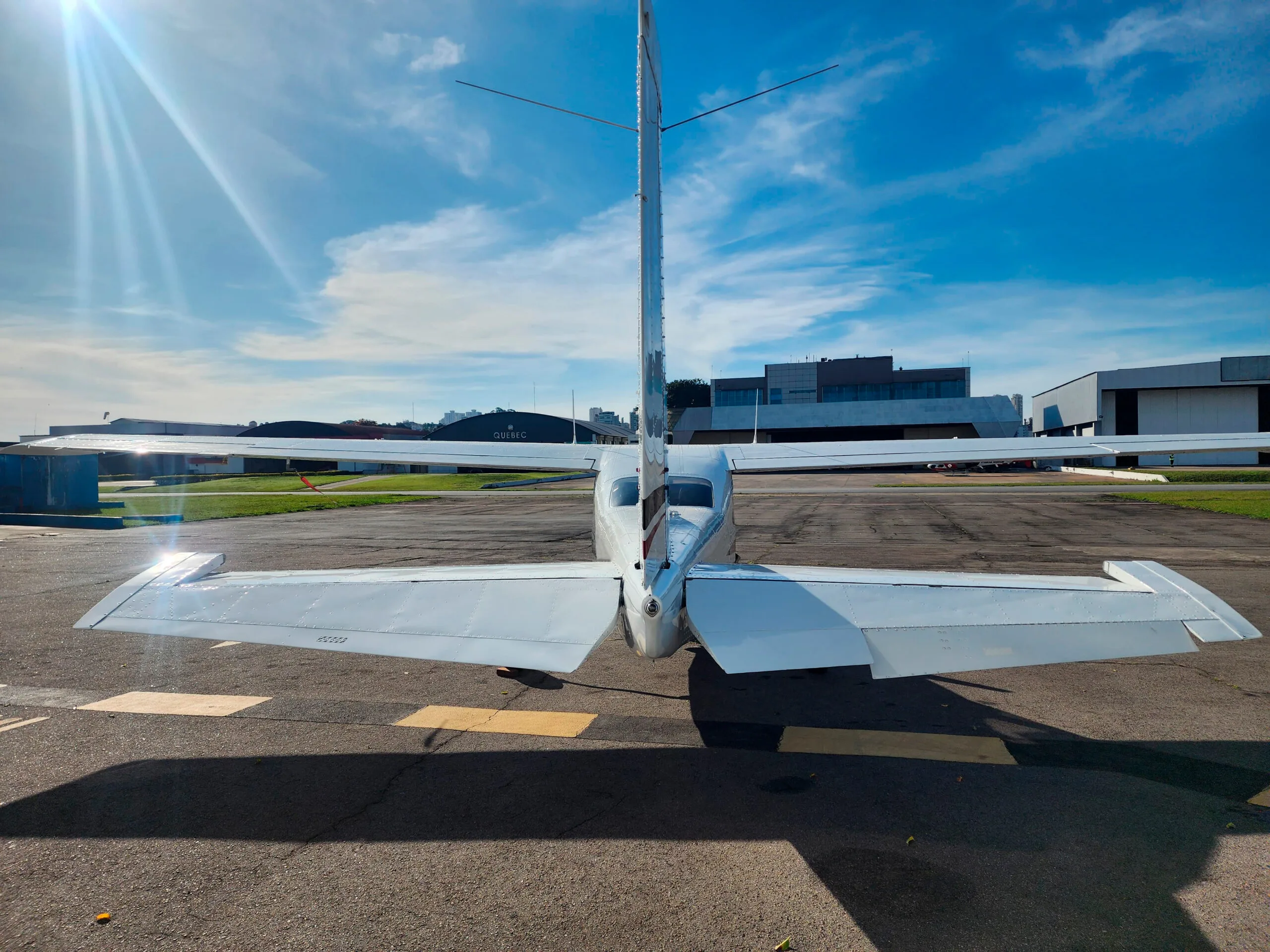 Avião Cessna T210M – Ano 1977 – 5.950 H.T.
