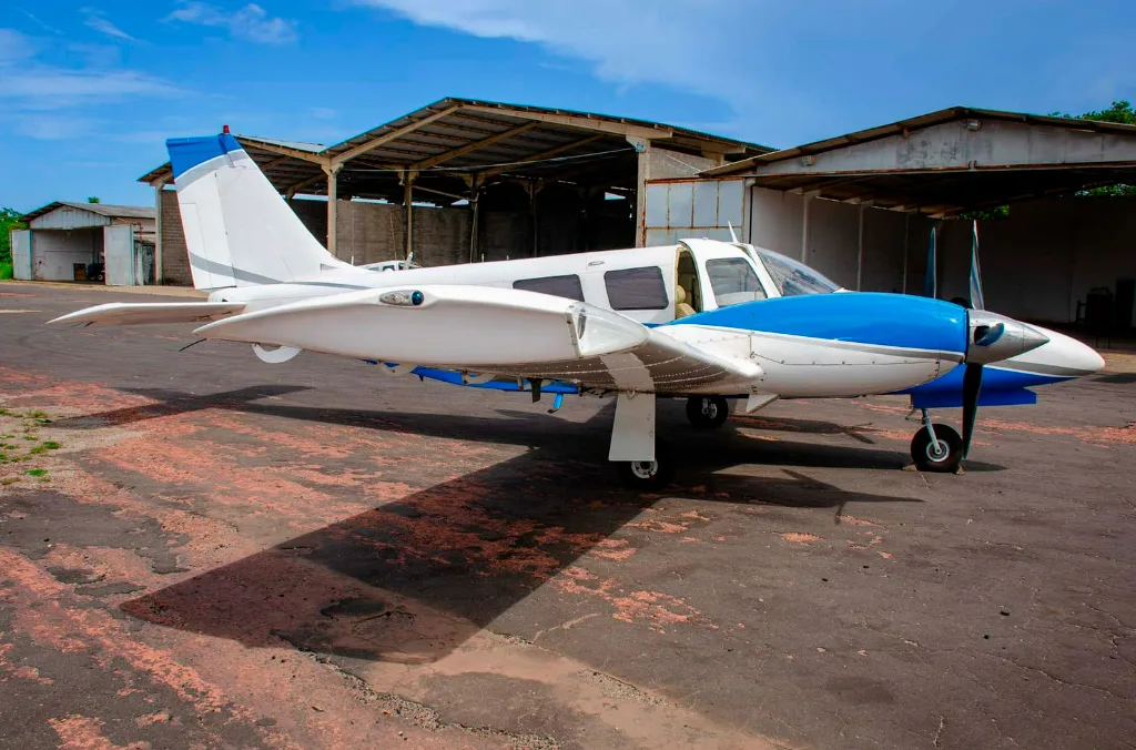 Embraer Seneca III EMB-810D – Ano 1987 – 5.197 H.T.