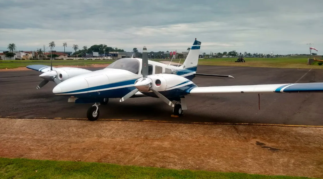 Embraer Seneca III EMB-810D – Ano 1989 – 2.963 H.T.