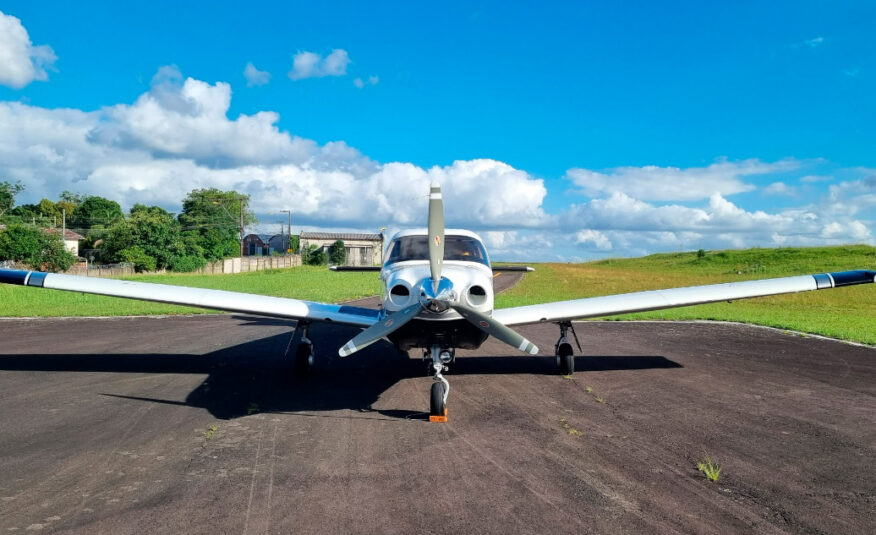 Avião Monomotor Piper Saratoga ll TC – Ano 1999 – 2.913 H.T.