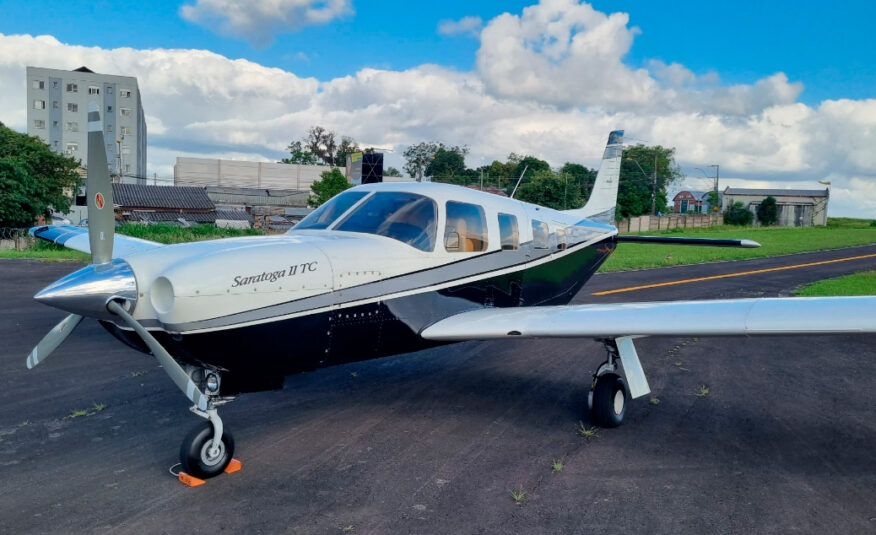 Avião Monomotor Piper Saratoga ll TC – Ano 1999 – 2.913 H.T.