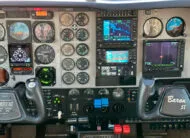 Avião Beechcraft Baron B58 – Ano 1998 – 2.350 H.T.