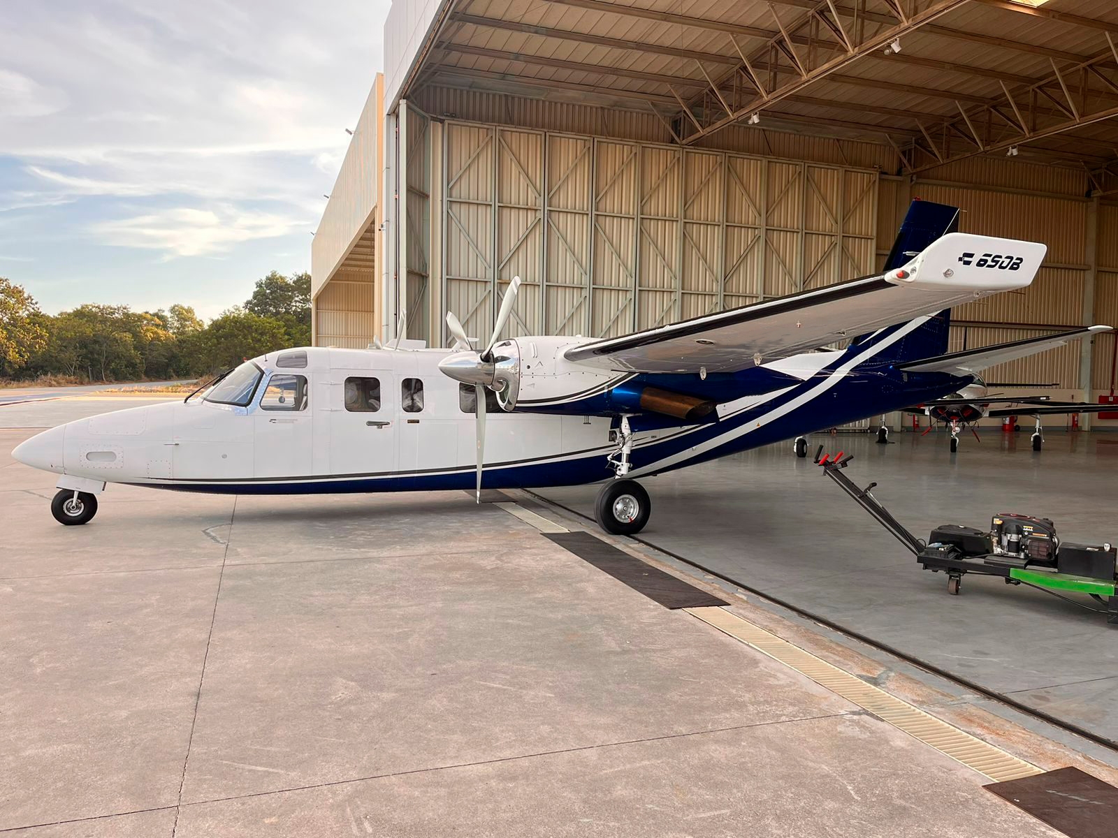 Avião Turbo Commander 690 B (DASH 10) – Ano 1978 – 8.847 H.T.