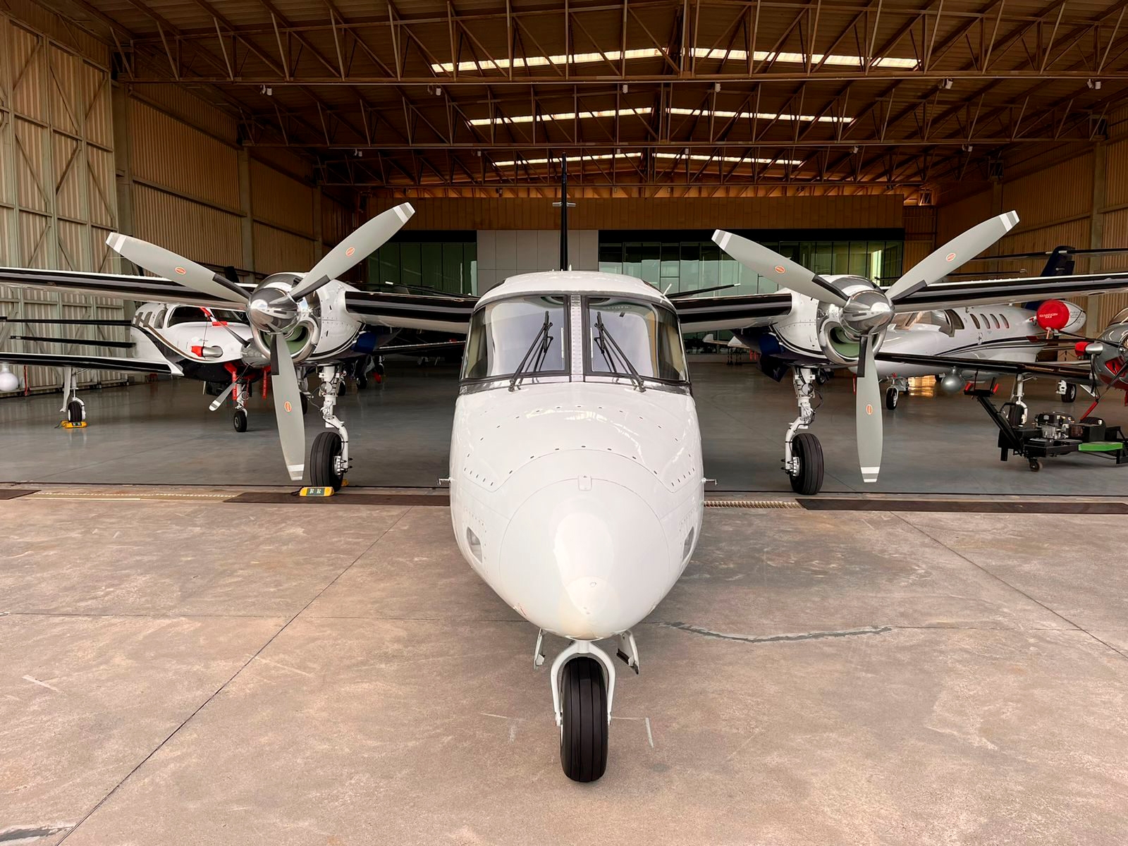 Avião Turbo Commander 690 B (DASH 10) – Ano 1978 – 8.847 H.T.