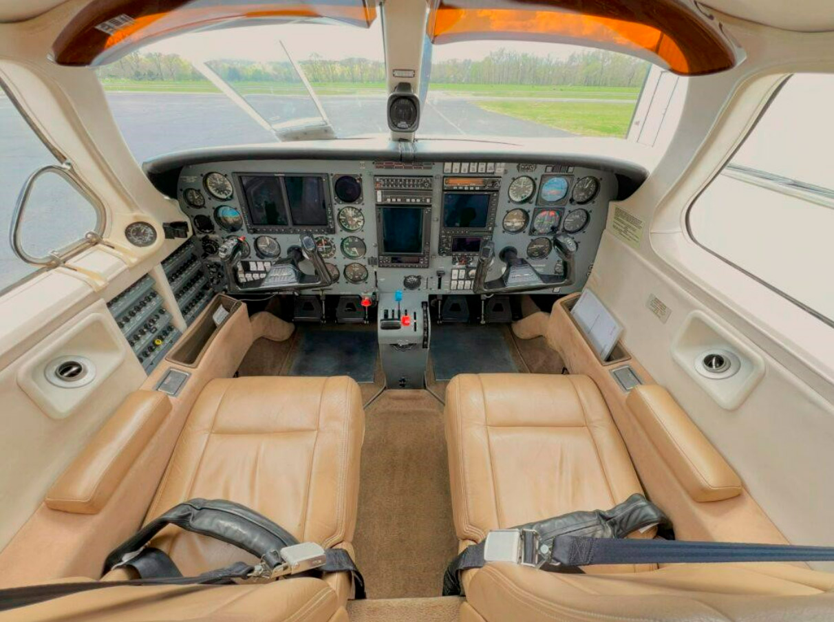 Piper Malibu Mirage PA-46-350P – Ano 1985 – 4.096 H.T.