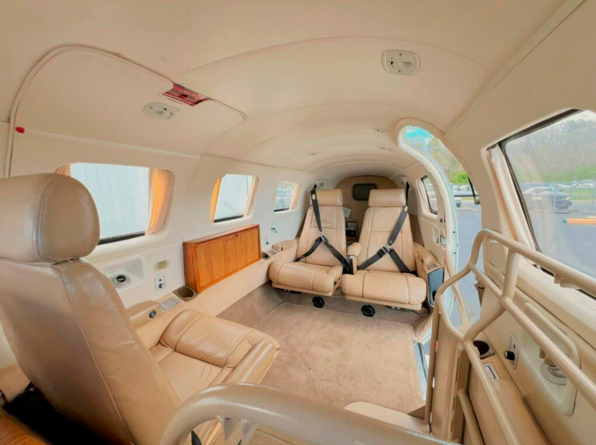 Piper Malibu Mirage PA-46-350P – Ano 1985 – 4.096 H.T.