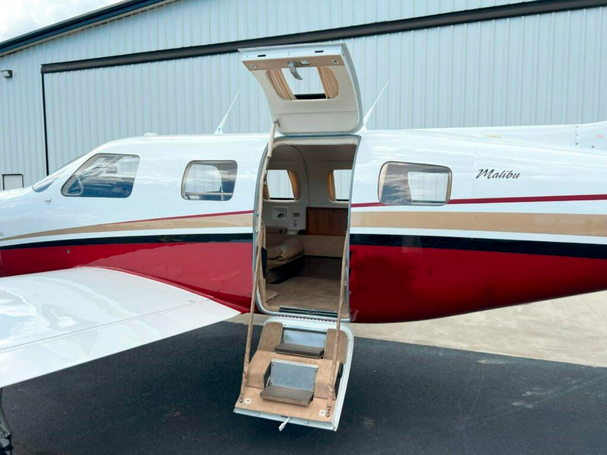 Piper Malibu Mirage PA-46-350P – Ano 1985 – 4.096 H.T.