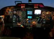 Avião Piper Seneca V PA-34-220T – Ano 2002 – 2.056 H.T.