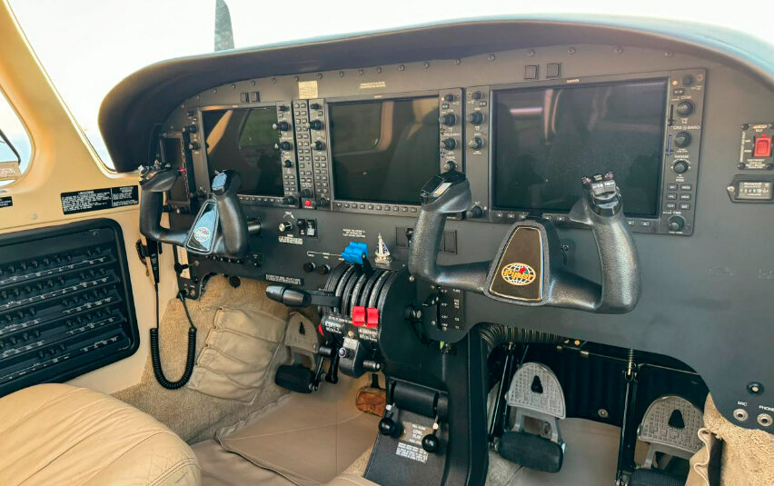 Avião Piper Seneca V PA-34-220T – Ano 2014 – 1.700 H.T.