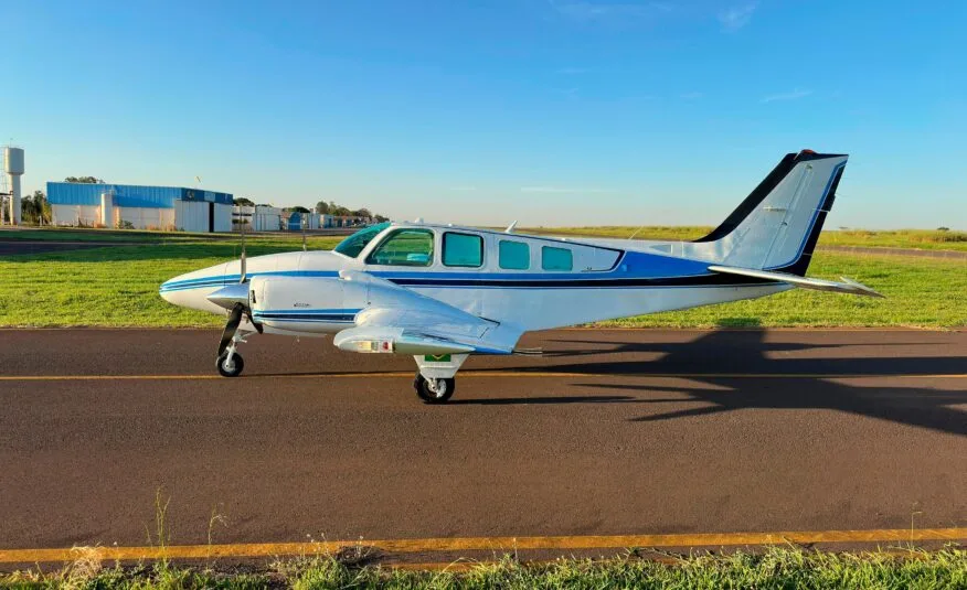 Beechcraft Baron B58 – Year 1994 – 3,200 H.T., photo 12