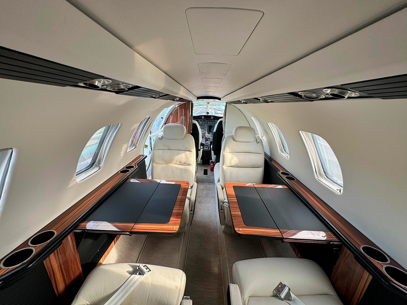Avião Cessna Citation Jet 525 – Ano 1999 – 6.500 H.T.