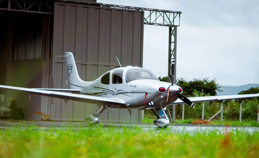 Cirrus SR22 G3 GTS – Year 2007 – 2,300 H.T., photo 1