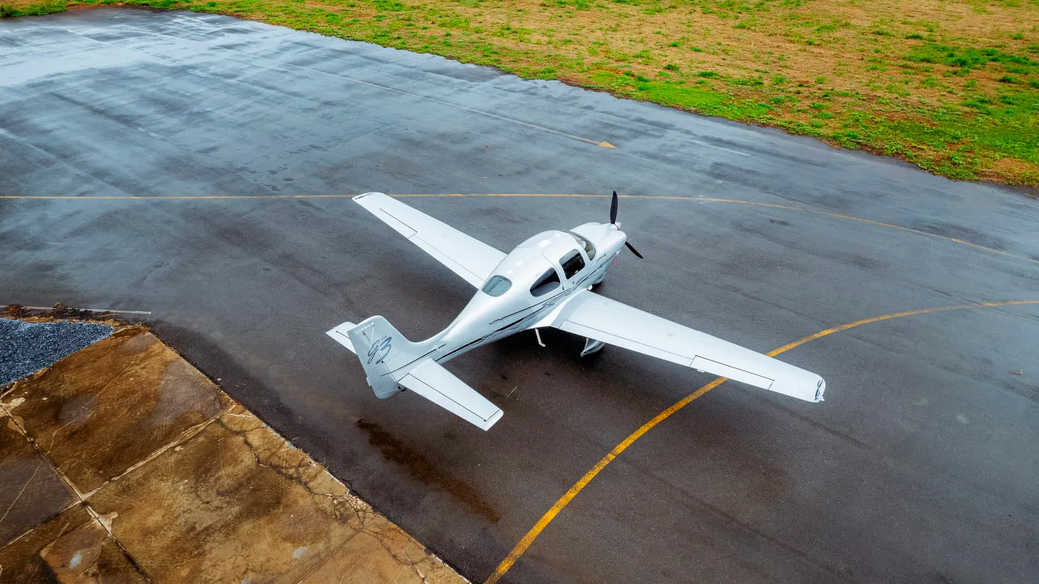Cirrus SR22 G3 GTS – Ano 2007 – 2.300 H.T.