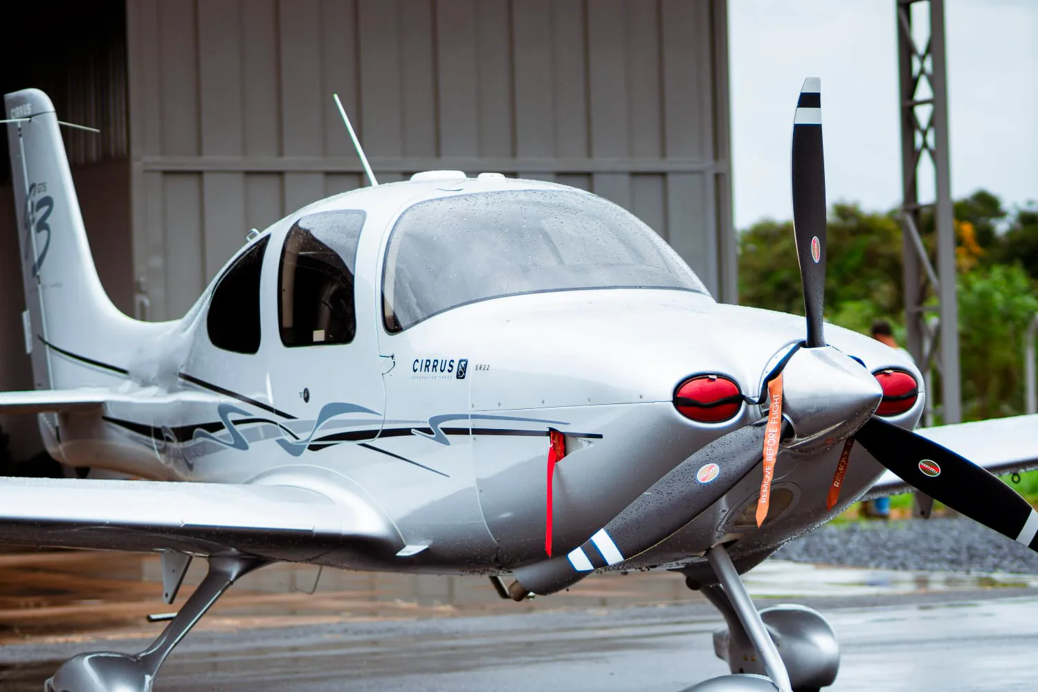 Cirrus SR22 G3 GTS – Ano 2007 – 2.300 H.T.
