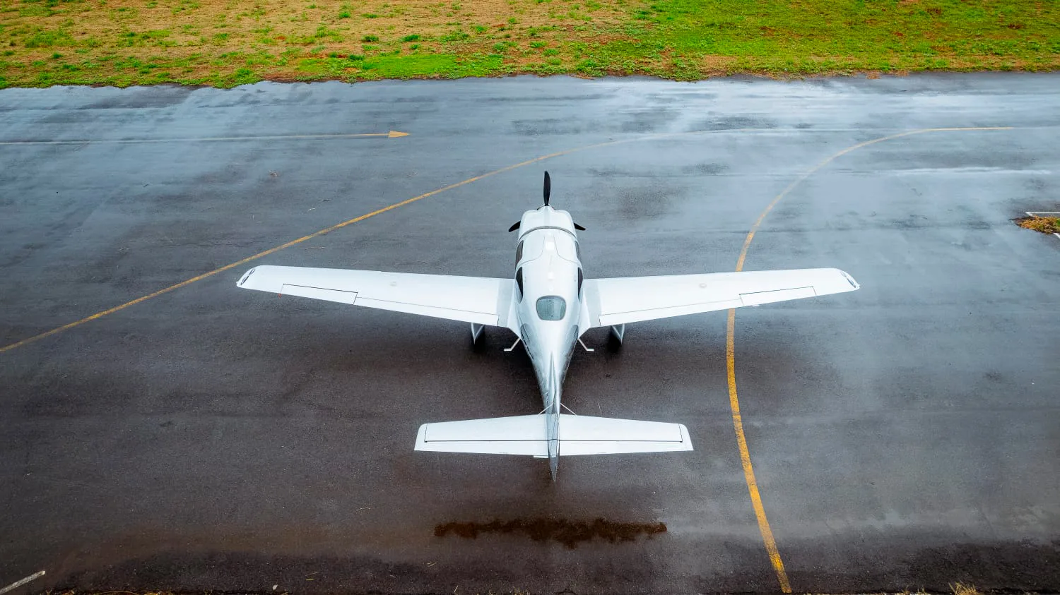 Cirrus SR22 G3 GTS – Ano 2007 – 2.300 H.T.