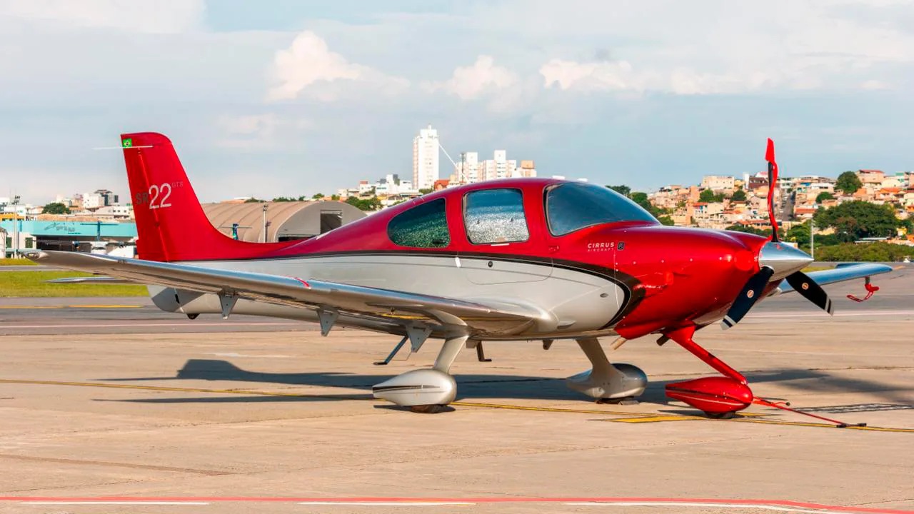 Cirrus SR22 G5 – Ano 2013 – 1.230 H.T.