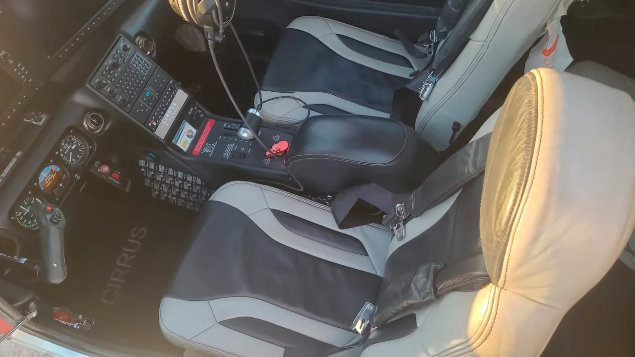 Cirrus SR22 G5 – Ano 2013 – 1.230 H.T.