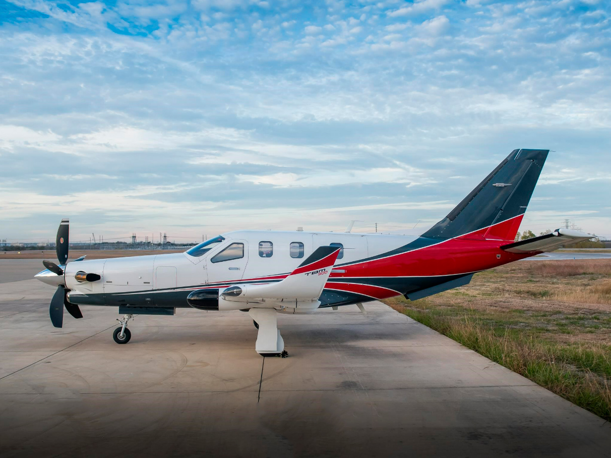 Avião Daher Socata TBM 900 – Ano 2015 – 1.925 H.T.