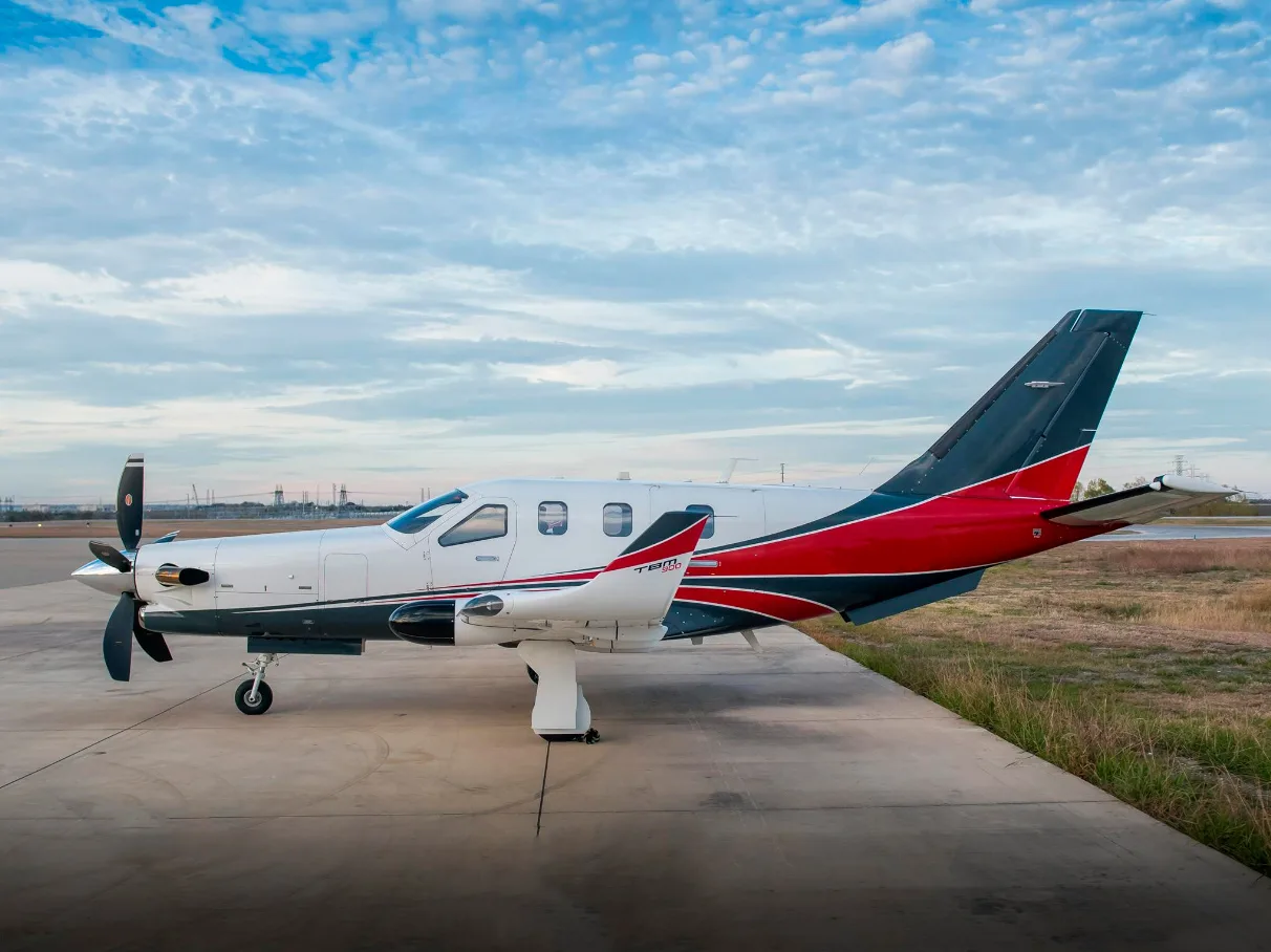 Avião Daher Socata TBM 900 – Ano 2015 – 1.925 H.T.