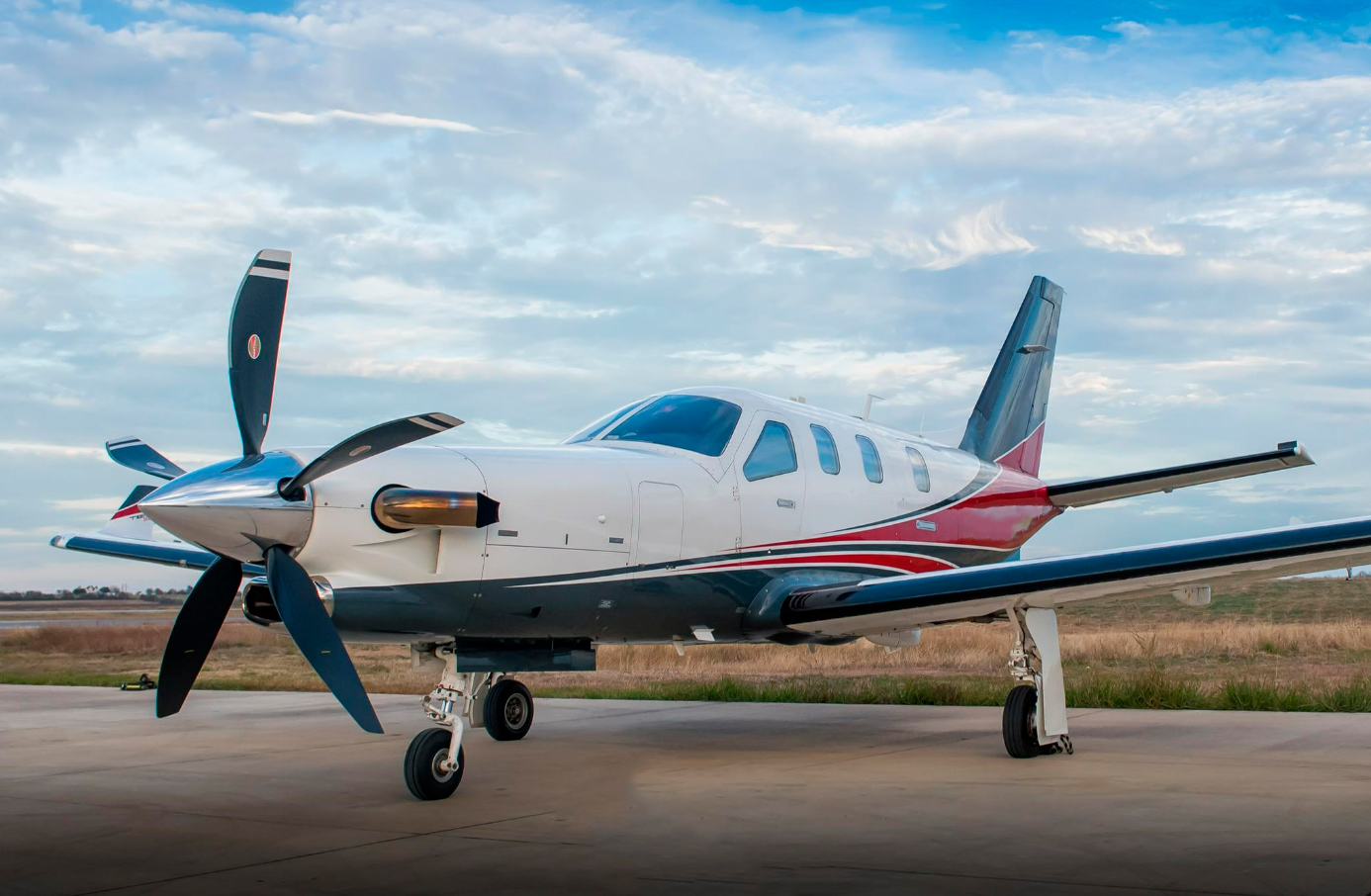 Avião Daher Socata TBM 900 – Ano 2015 – 1.925 H.T.