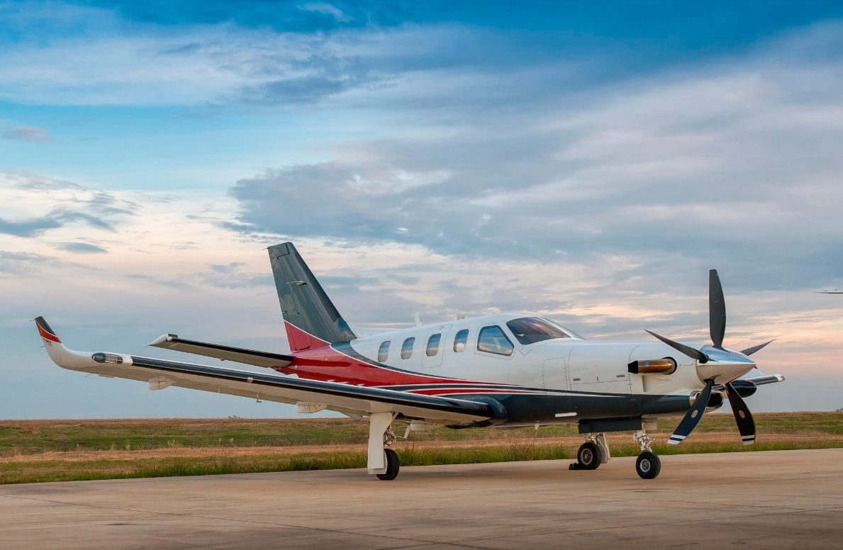 Avião Daher Socata TBM 900 – Ano 2015 – 1.925 H.T.