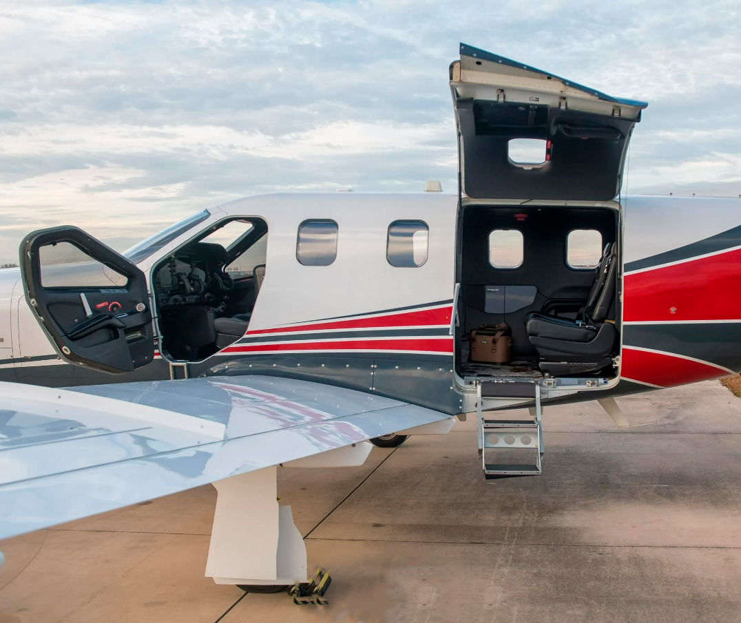 Avião Daher Socata TBM 900 – Ano 2015 – 1.925 H.T.