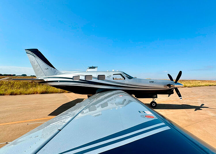 Avião Piper Jetprop – Ano 2004 – 3.100 H.T.