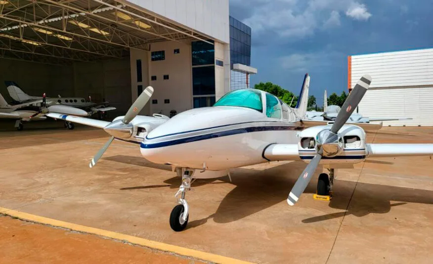 Beechcraft Baron 58 – Year 1972 – 5,083 H.T., photo 3